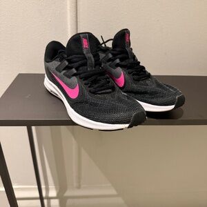 Nike Downshifter Women's Black Gray Running Shoes size 7